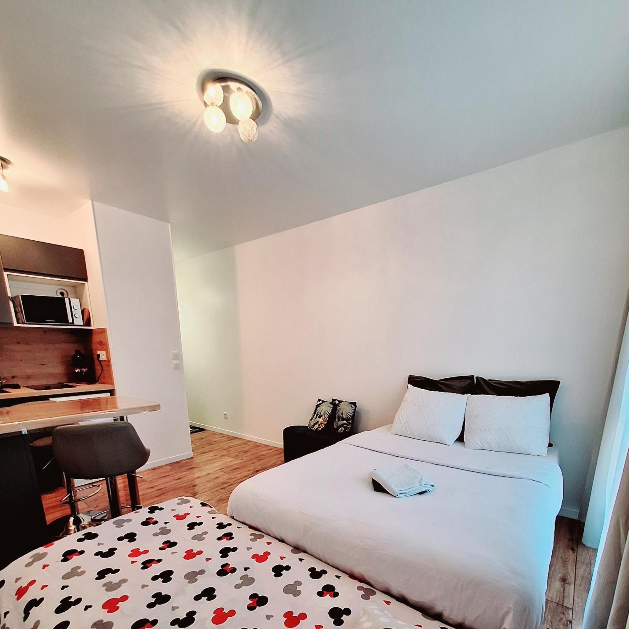 Studio Alpha - 2Min By Train To Disneyland Or 20Min Walk - 5Min Walk To "Val D'Europe" Station Montévrain Kültér fotó